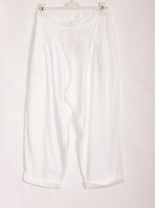 Italian Pleated Relaxed Fit Linen Trousers - White